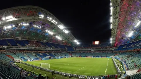 “乒超总决赛今日开赛，樊振东王楚钦半决赛对决将至——广州日报独家报道”